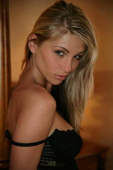Veronika Fasterova nice model images