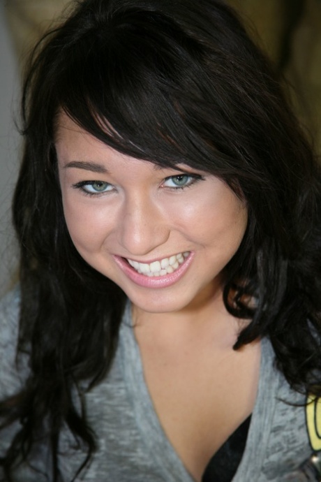 asian face hot image