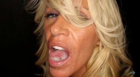 semen maduro en la boca porno xxx foto