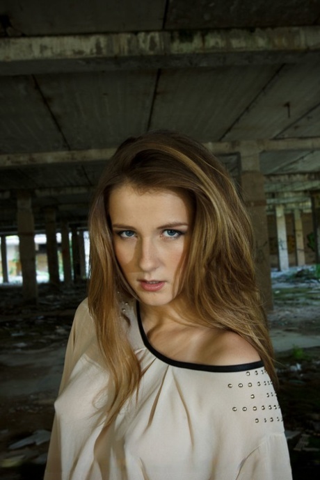 Alice Smith model xxx pics
