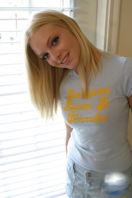 teen stepdaughter erotic img