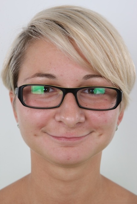 short hair glasses nude pics