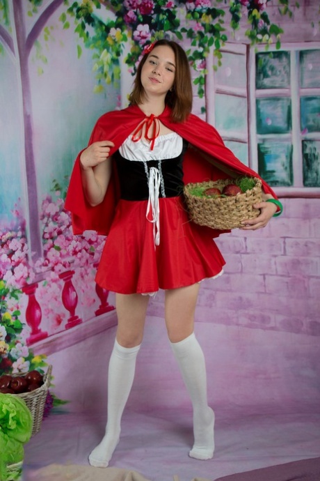 Yaro Slava hd pornstar image