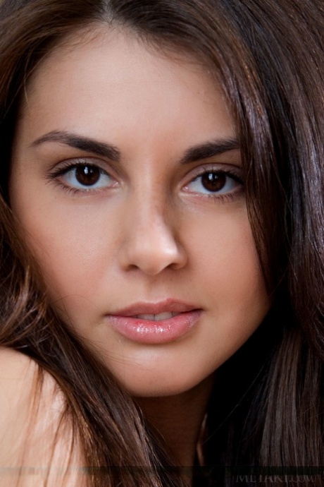 Michelle Alannis exclusive actress galleries