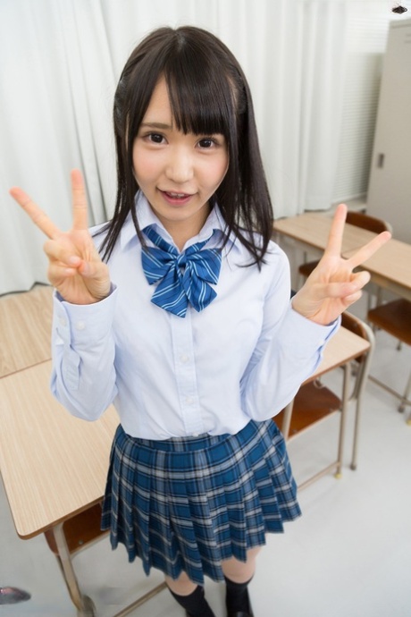 teen schoolgirl hot porn photos