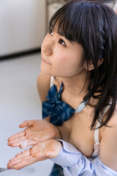 亚洲女学生 免費色情 圖片