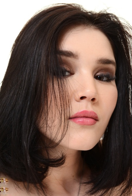 Malena Fendi high quality actress pics