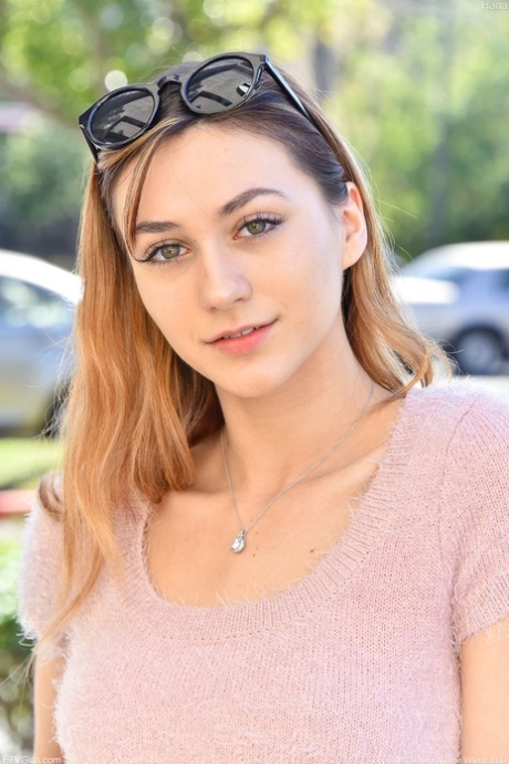 sweater hot xxx pictures