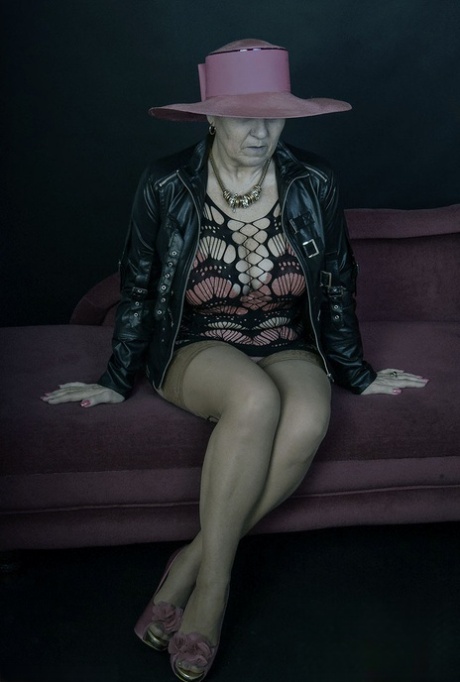 grand-mère amateur xxx hd galeries