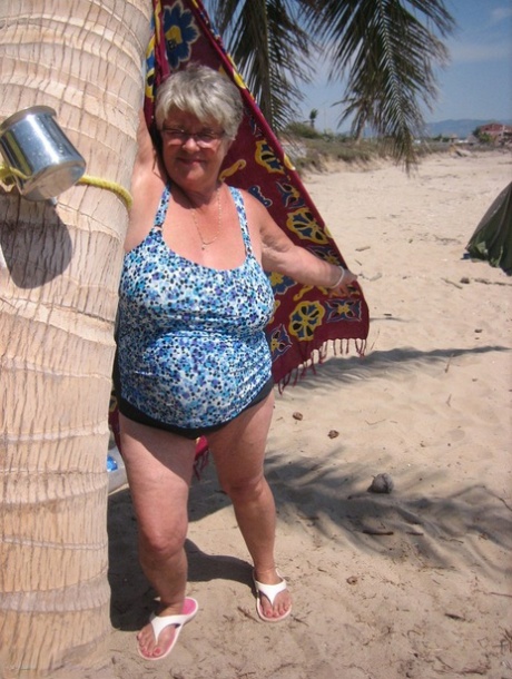 wrinkled granny top pic