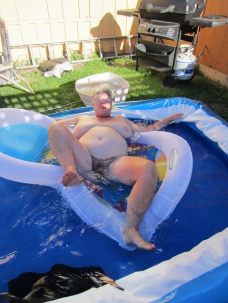 ssbbw granny hd archive
