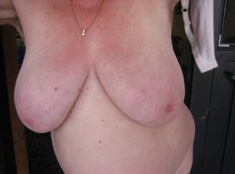 ssbbw granny art naked image