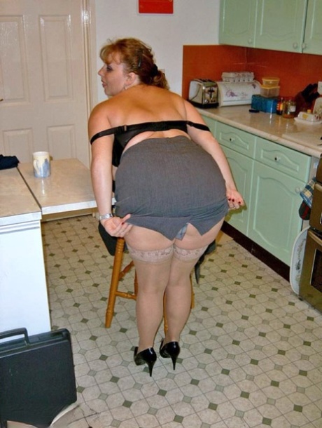 big ass mature pornographic galleries