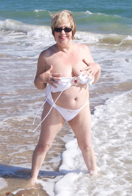 granny beach nice images