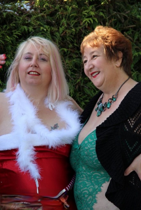 ssbbw granny art porn photo