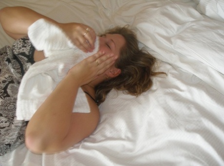 thick cum adult pic