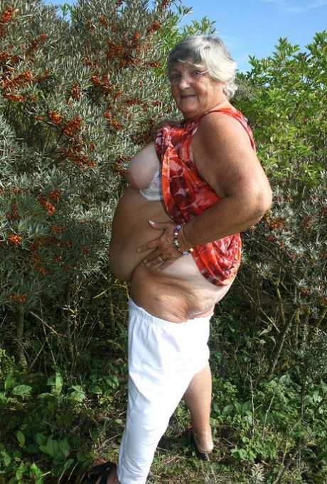 ssbbw granny free sex archive