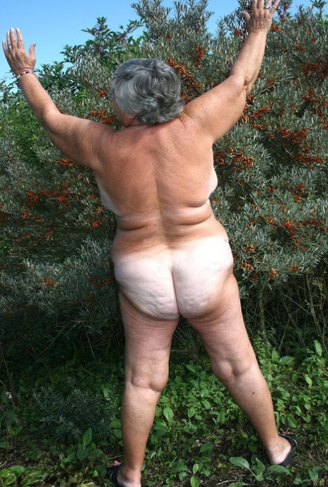 big booty granny beautiful naked img