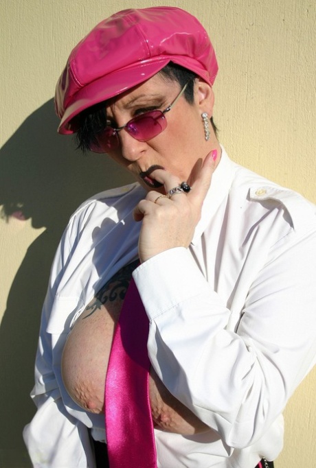 Mary Bitch top model photos