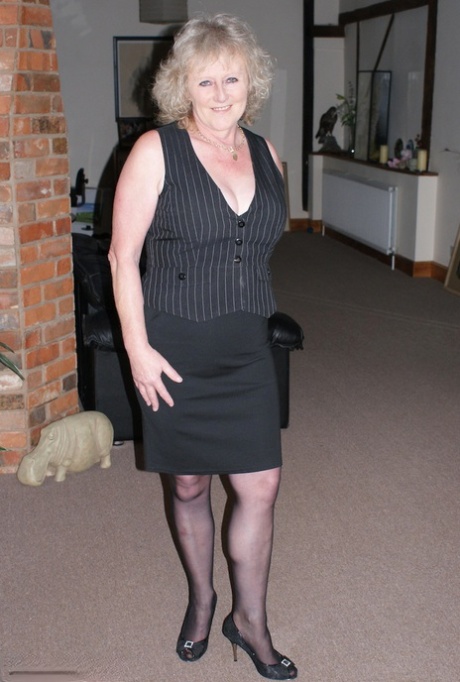 granny pantyhose exclusive pic