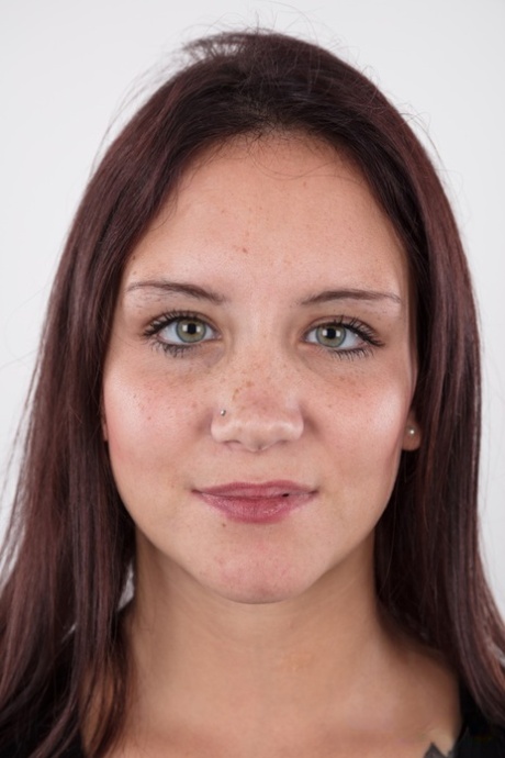 teen casting pretty photo