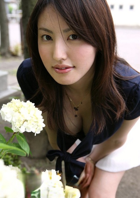 Takako Kitahara sexy actress photo