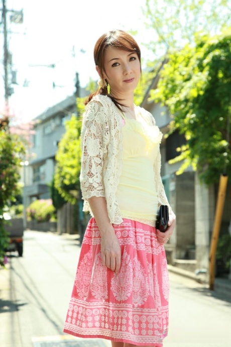 japanese skirt hot nude images