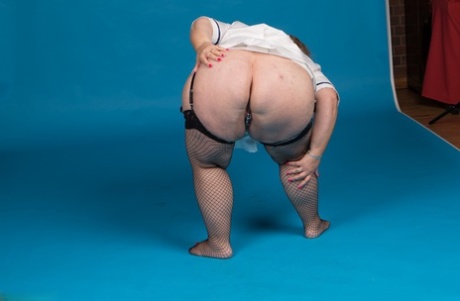infirmière BBW nu exclusif archive
