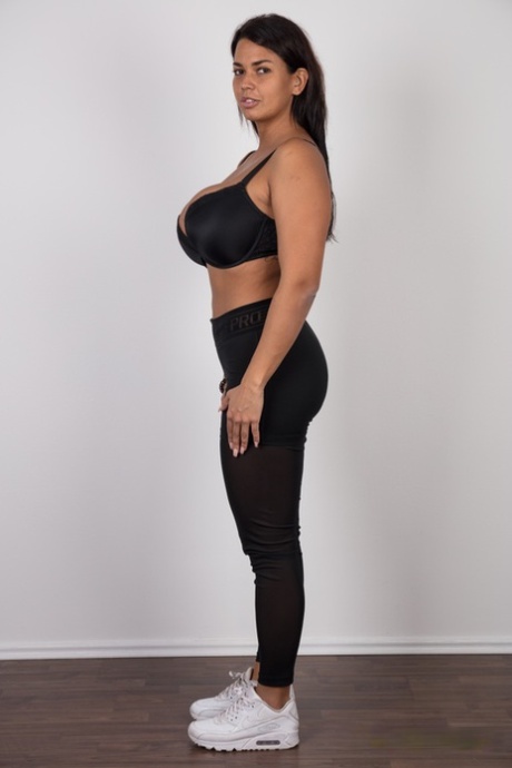 bbw brunette perfect photos