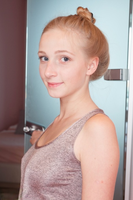 Elizabeth Evans adult actress photo