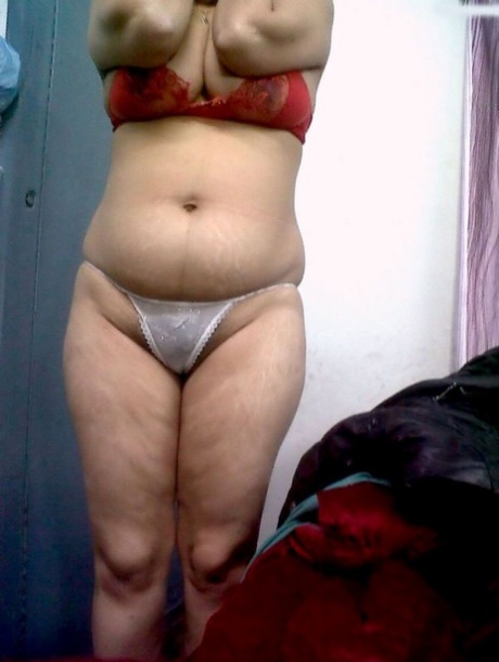 chubby wife sexy naked archive