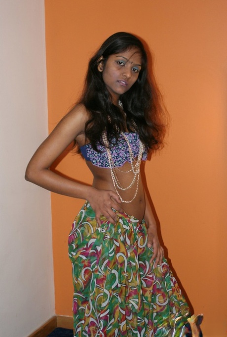Divya Yogesh model xxx photo