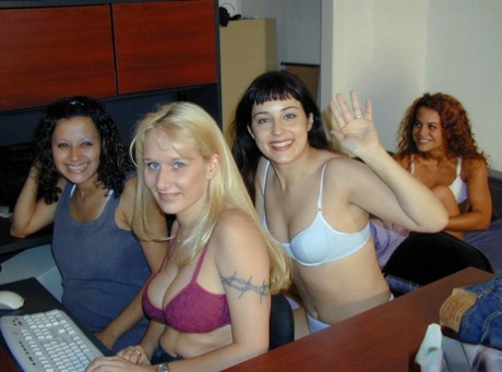scambisti amatoriali porno bollente fotografie