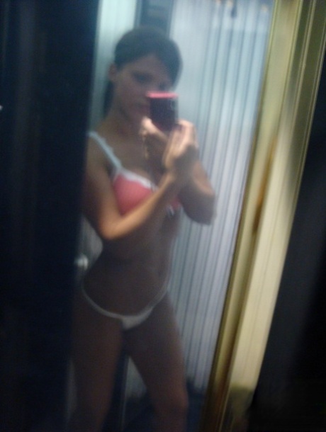 lingerie selfie free sex pic
