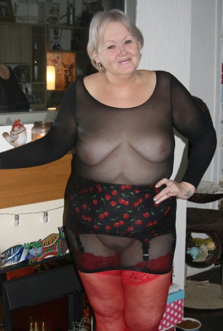 sous-vêtements de grand-mère porno érotique photo