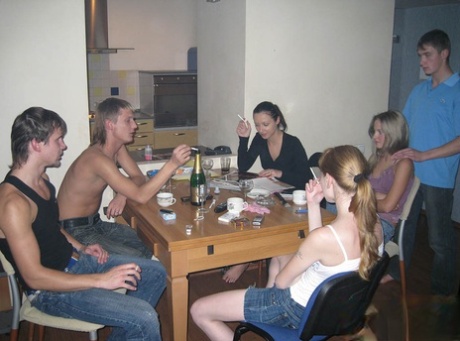 teen orgy free picture