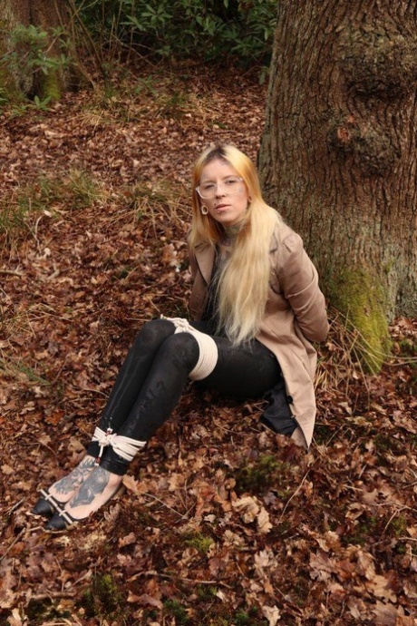 blonde bdsm free xxx galleries