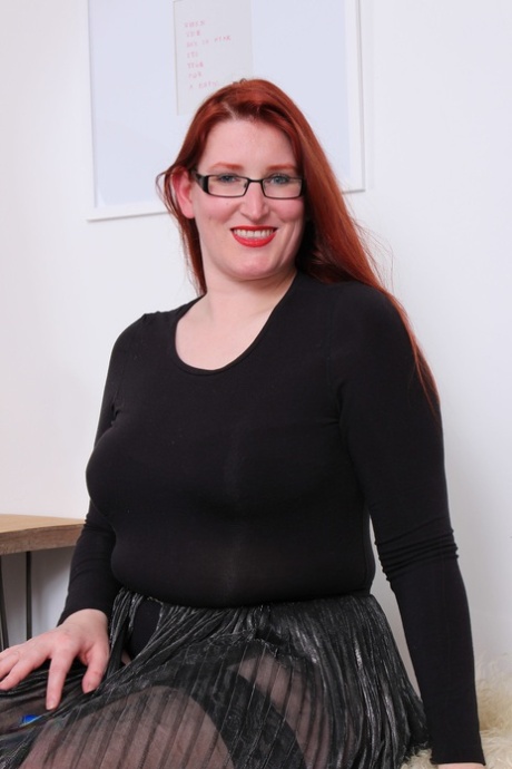 fat redhead hd photo