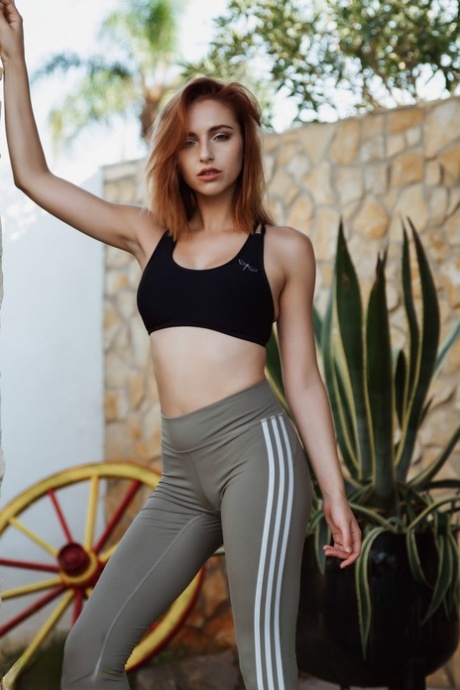 redhead yoga pants sexy nudes archive
