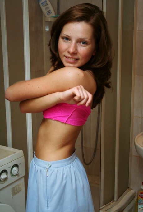 filles nues et chaudes exclusivité érotique image