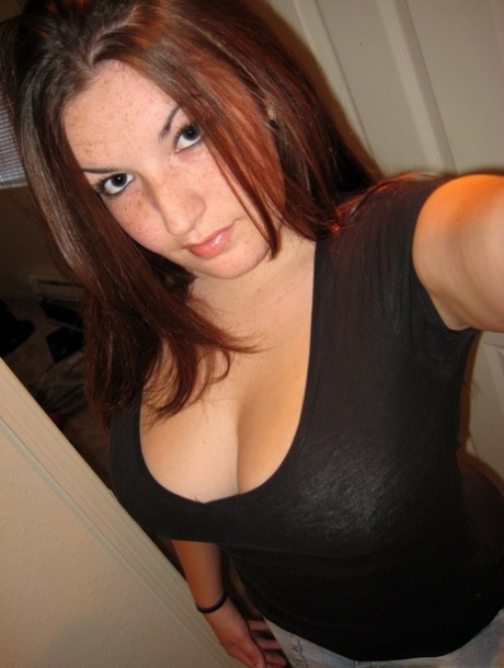 big tits selfie hot sexy img