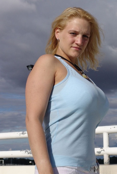 tette naturali perfette xxx pornografico archivio