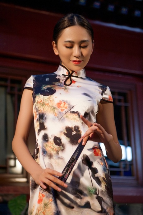chinese teen free nude pics