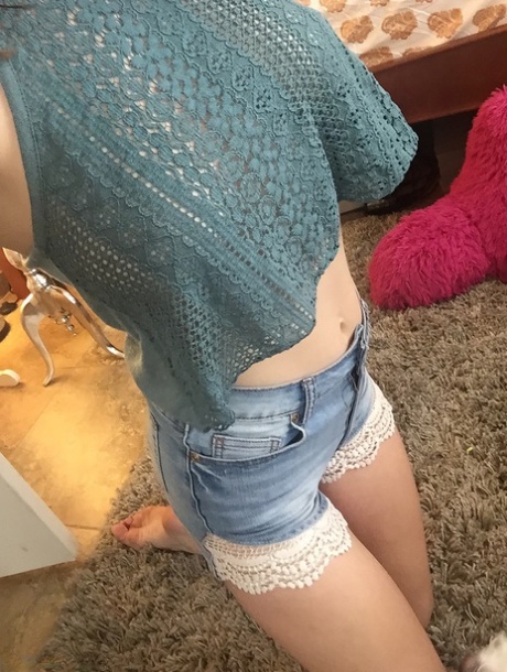 homemade selfie pornographic photo