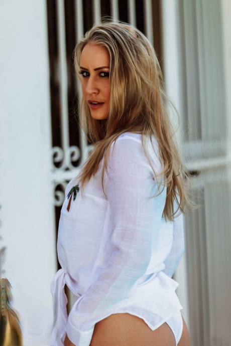 Candice Collyer model pretty gallery