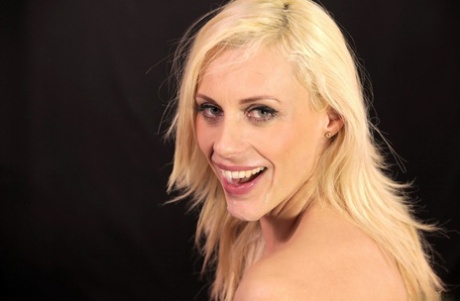 cougar facial beautiful naked image
