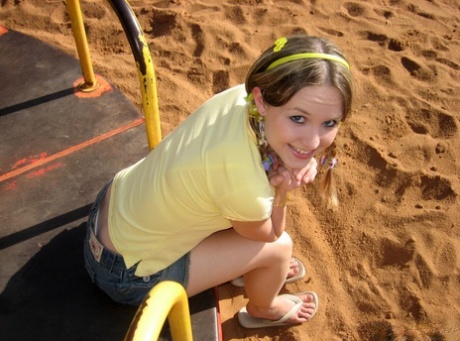 teen public porn pic