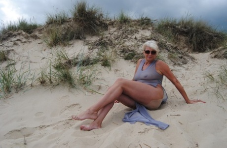 granny beach free naked galleries