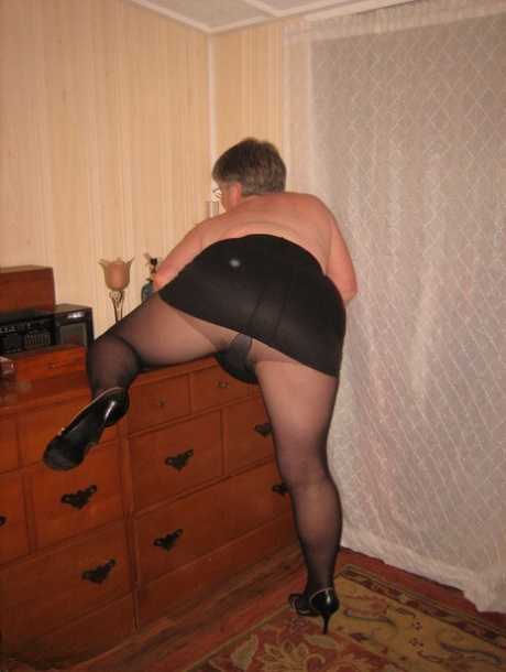 mormor strumpbyxor hd topp foton