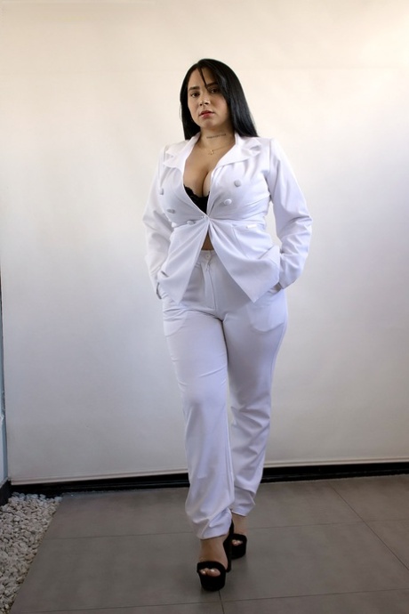 chubby latina teen hot xxx galleries